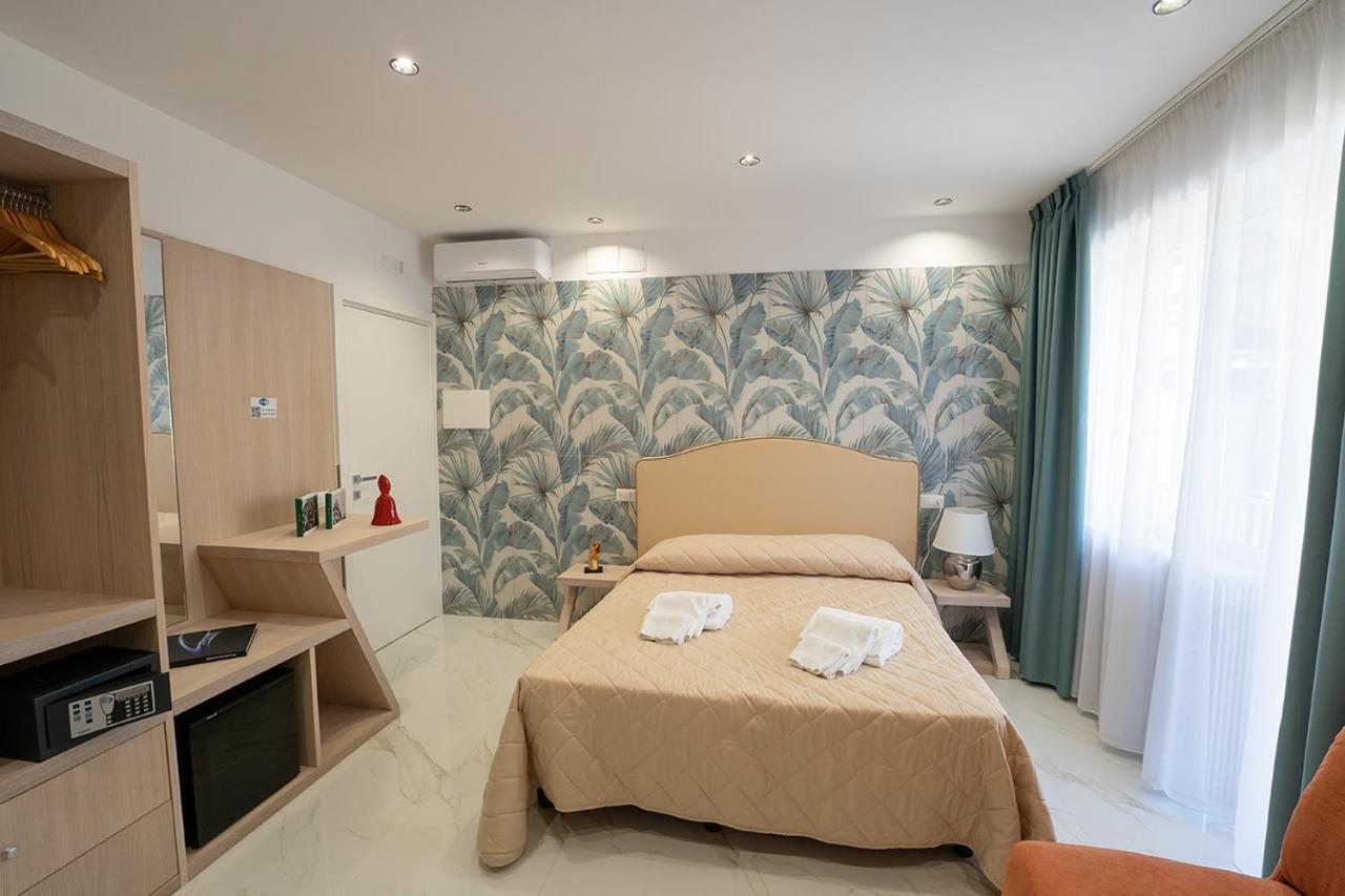 Hotel P.C. Boutique Medina H. Napoli Centro, By Clapa Group Exterior foto