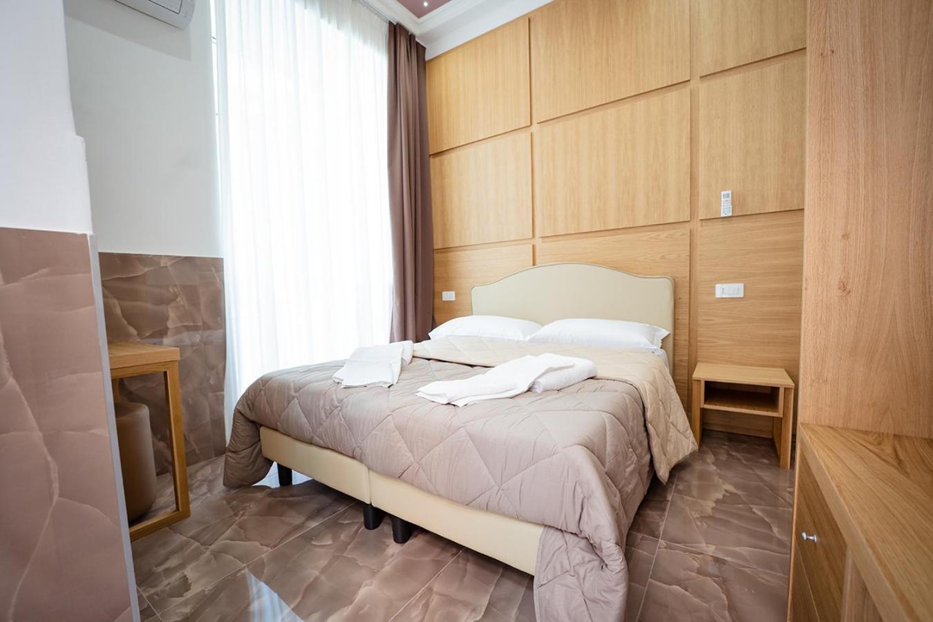 Hotel P.C. Boutique Medina H. Napoli Centro, By Clapa Group Exterior foto