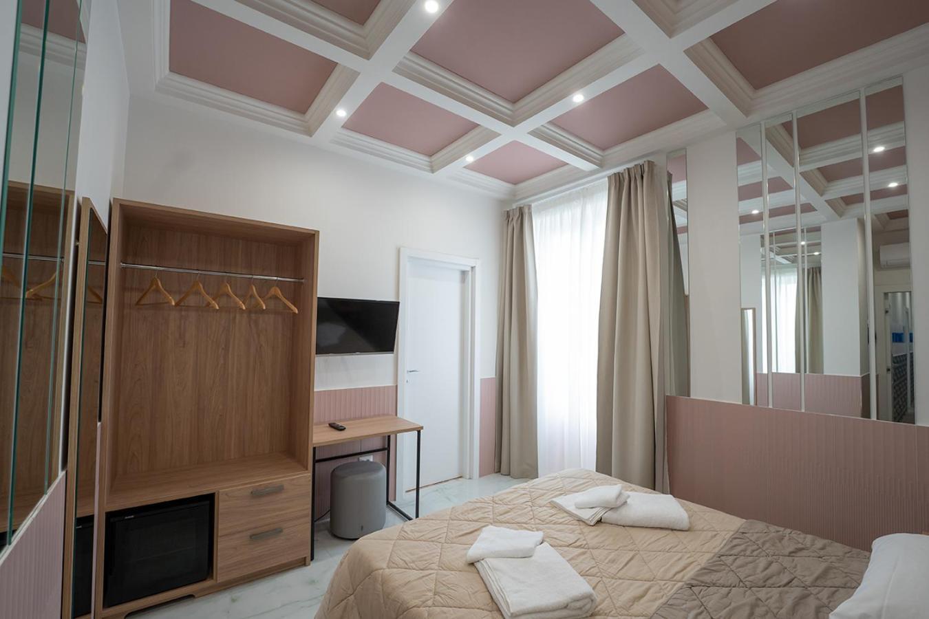 Hotel P.C. Boutique Medina H. Napoli Centro, By Clapa Group Exterior foto